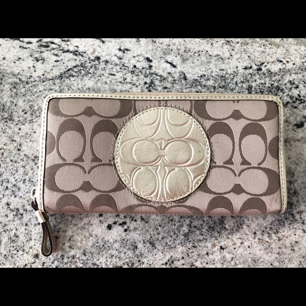 NWT Coach Wallet